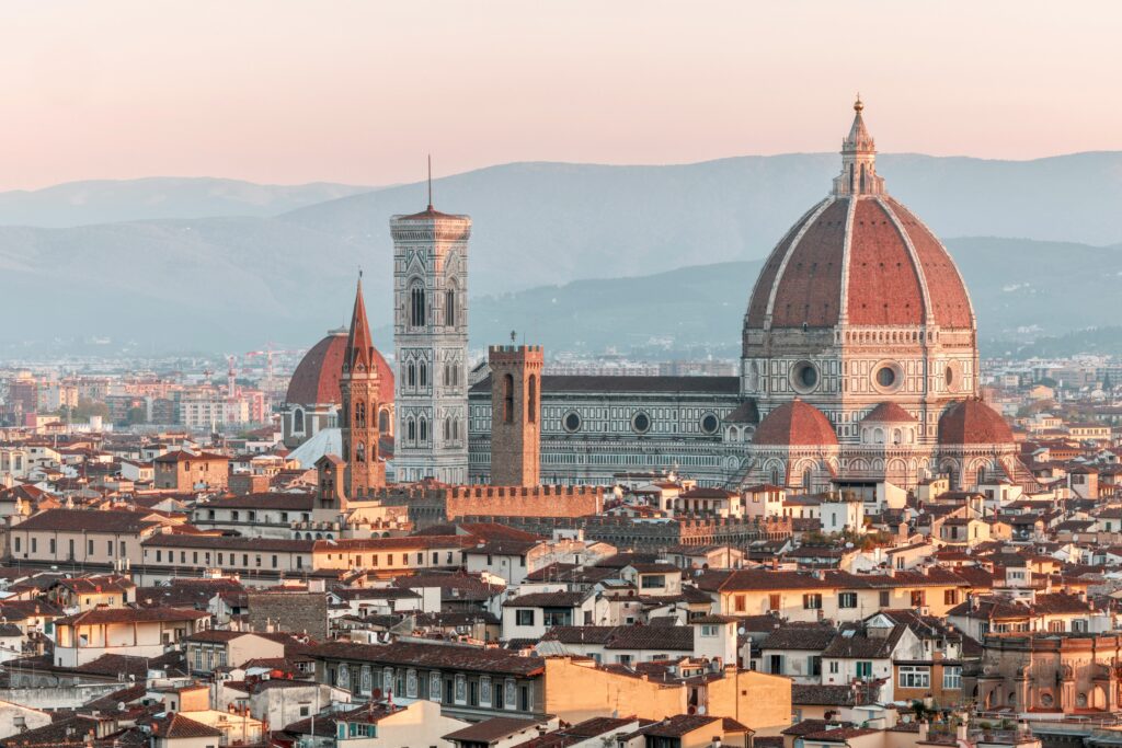 Italy travel guide Florence Duomo cityscape
