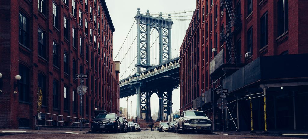 New York City travel guide DUMBO Brooklyn