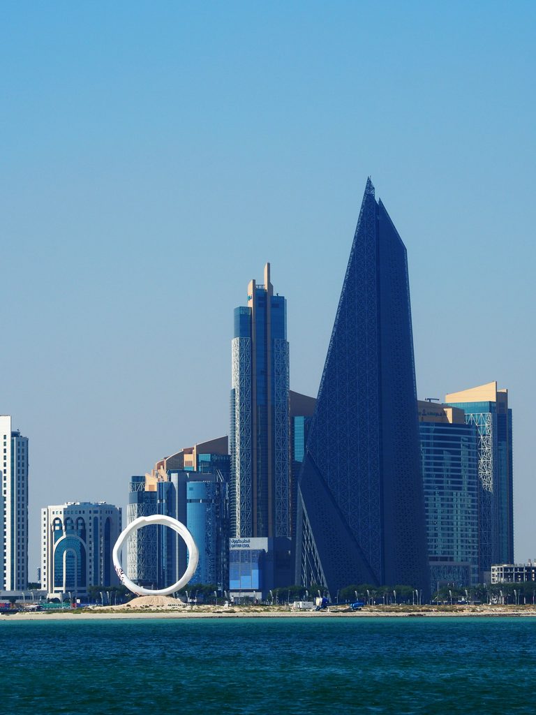 Qatar travel guide Doha skyline Corniche